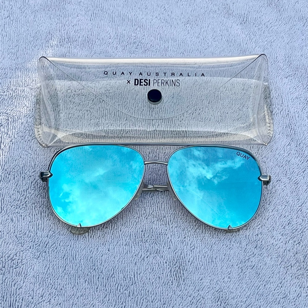 Quay x Desi Perkins High Key Sunglasses